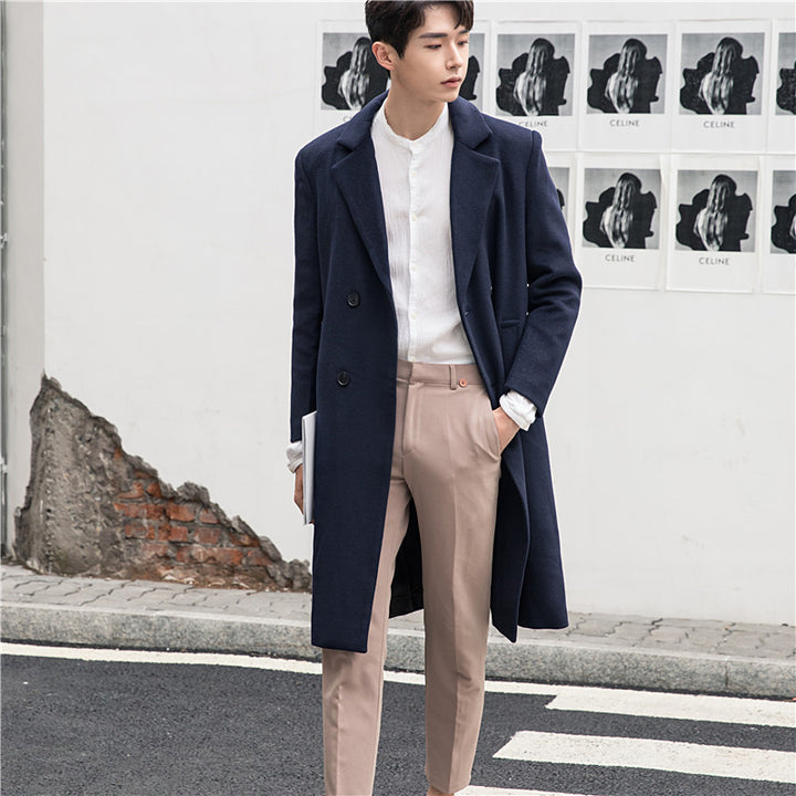 Men's long coat made of wool blend with lapel collar and discreet button placket Mune Fashion