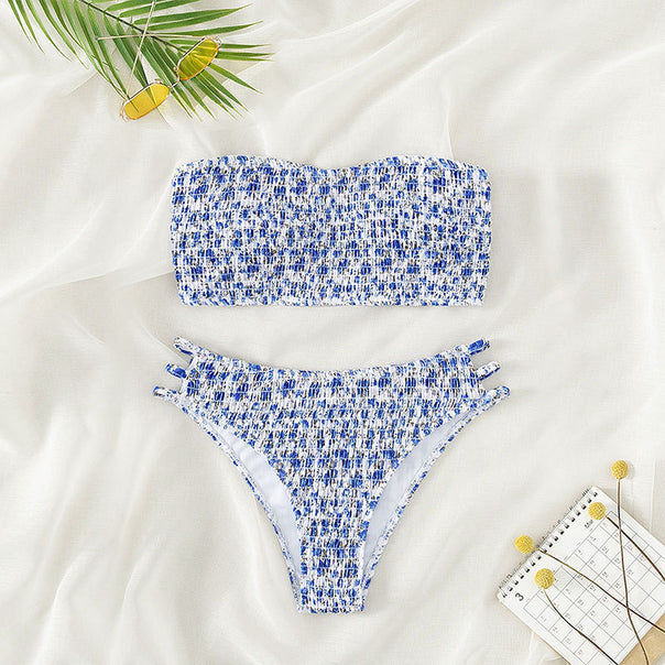 Ladies bandeau bikini with sophisticated knot design Mune Fashion