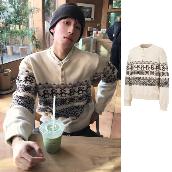Men's chunky knit sweater with button placket and modern pattern Mune Fashion