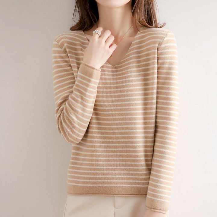 Women's delicate striped V-neck pullover made of fine rib knit with a soft drape