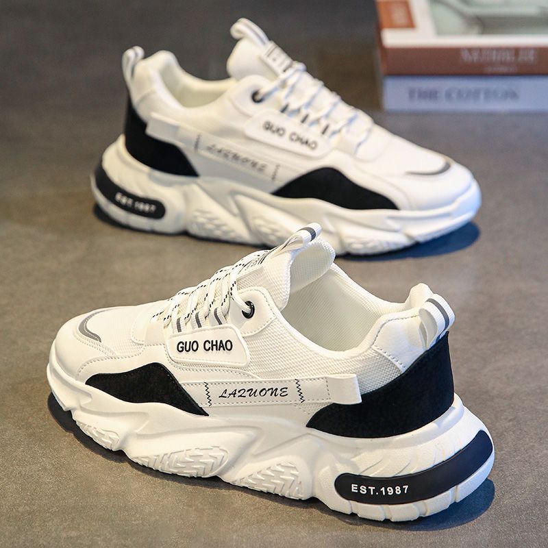 Women's sporty sneakers with modern design and comfortable cushioning Mune Fashion