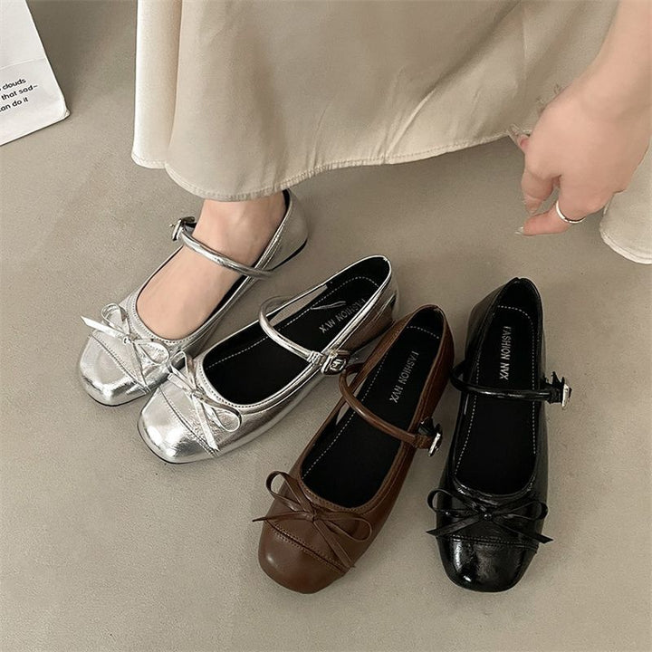 Women's Strap Ballerinas with Decorative Bow and Adjustable Buckle Strap Mune Fashion