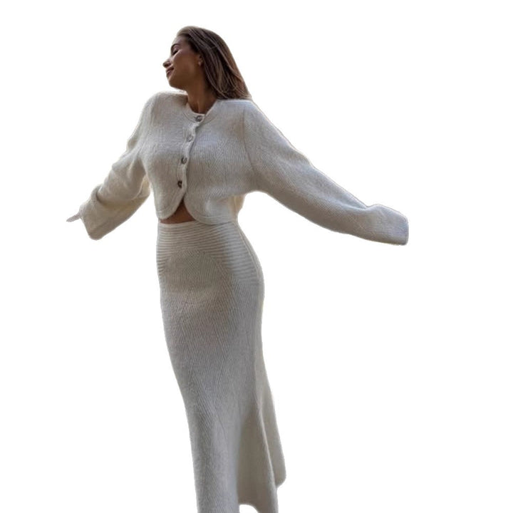 Women's Two-Piece Knit Set with Cropped Cardigan and Maxi Skirt Mune Fashion