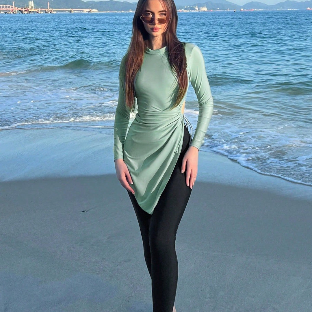 Women's fashionable beach outfit with longer top Mune Fashion