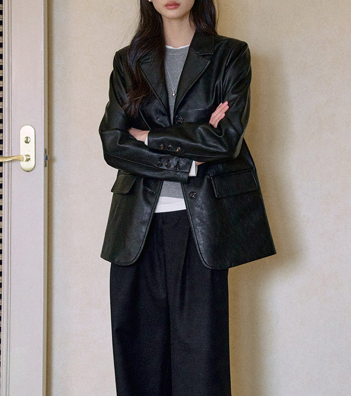 Women's Fashionable Leather Blazer Mune Fashion