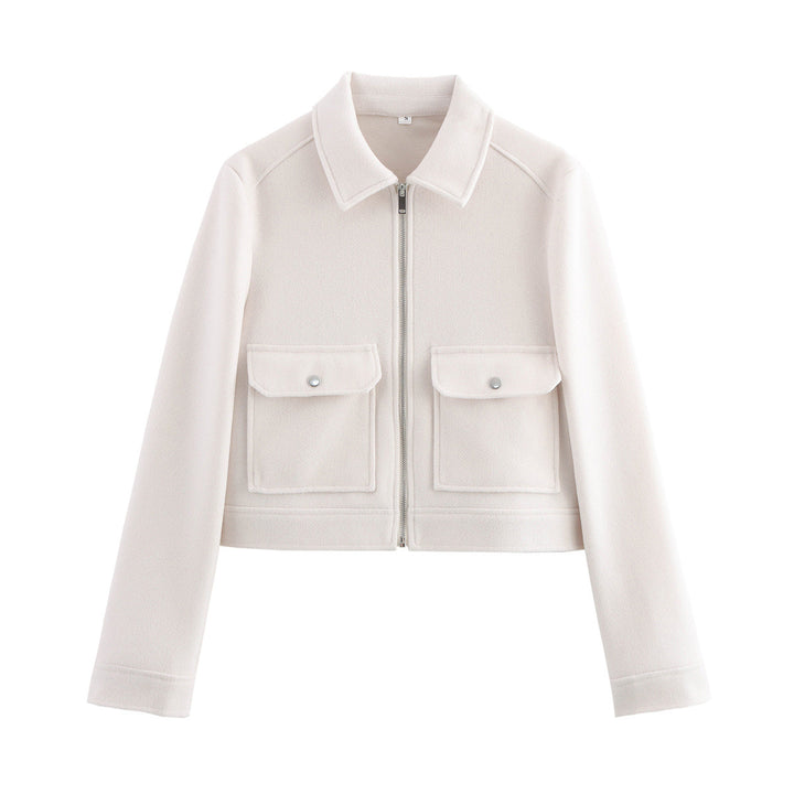 Women short cut wool mix jacket with shirt collar, zipper and patch flap pockets Mune Fashion
