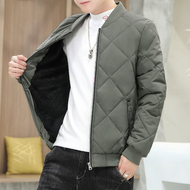 Men's ultralight quilted bomber jacket with diamond quilted pattern, zipper, and ribbed finish Mune Fashion