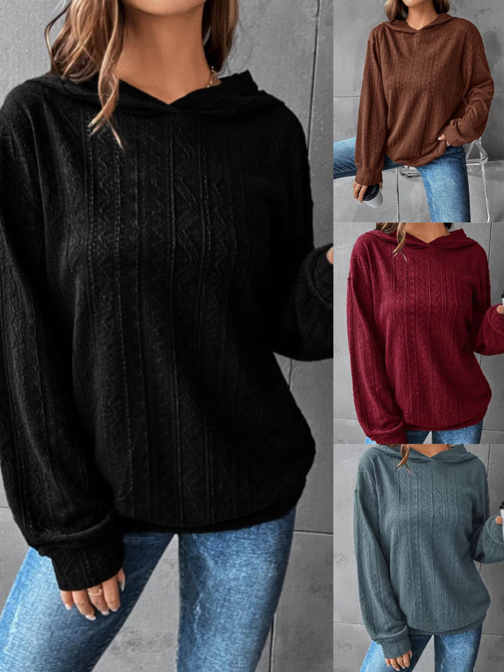 Women's Oversize Hoodie with Structured Wave Look and Kangaroo Pocket Mune Fashion