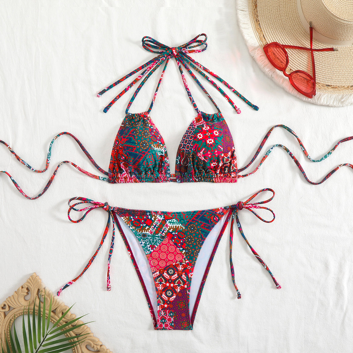 Women's bikini set with playful tie straps and colorful pattern Mune Fashion