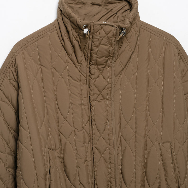 Women's short padded jacket with high stand collar, drawstring waist and oversized sleeves Mune Fashion