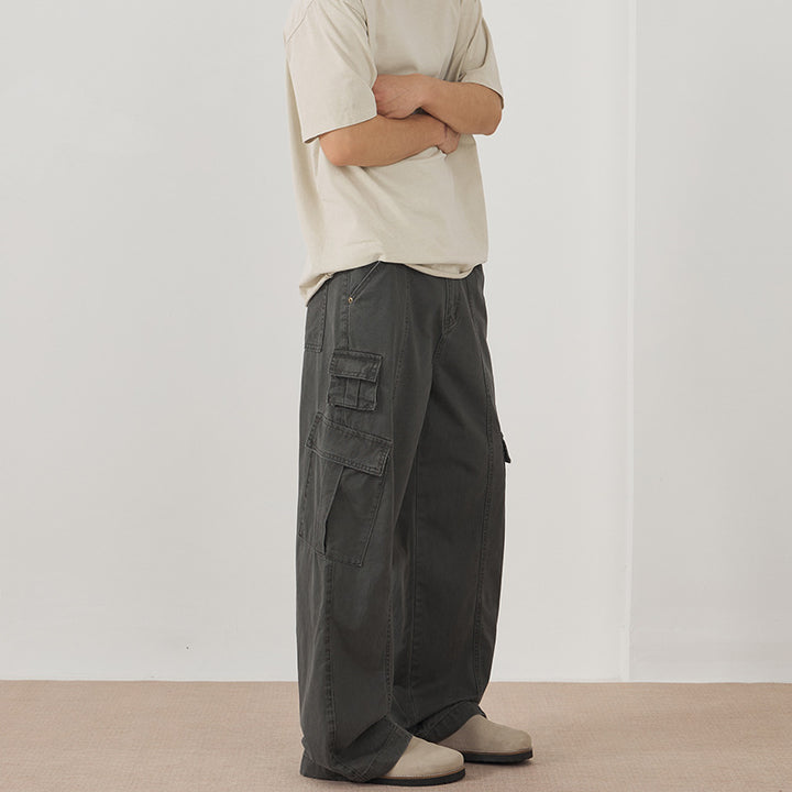Men's wide cargo pants made of durable cotton twill with utility pockets Mune Fashion
