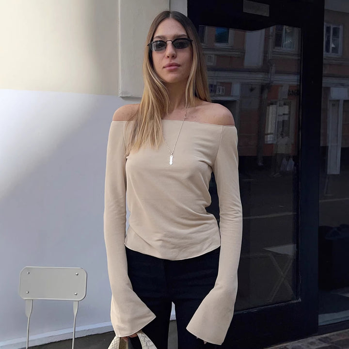 Women's Figure-Hugging Off-Shoulder Long Sleeve Shirt with Flared Cuffs Mune Fashion