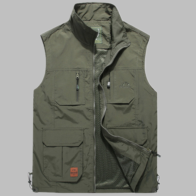 Men's multifunctional outdoor utility vest with zipper, multiple pockets, and breathable mesh lining Mune Fashion