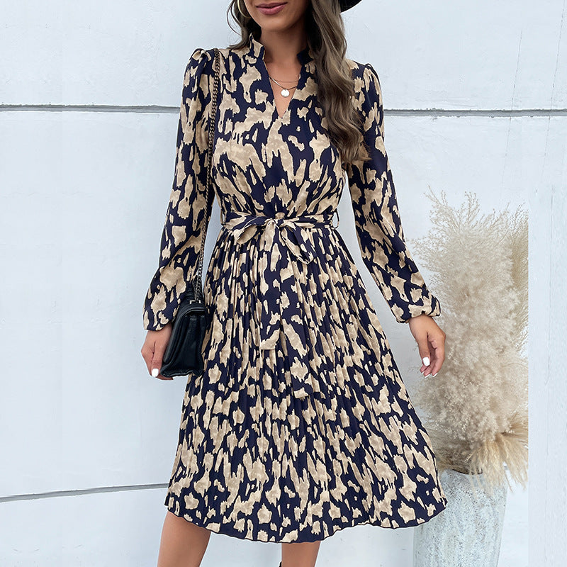 Women's Elegant Midi Dress with Pleated Skirt, V-Neck and Waist Belt Mune Fashion