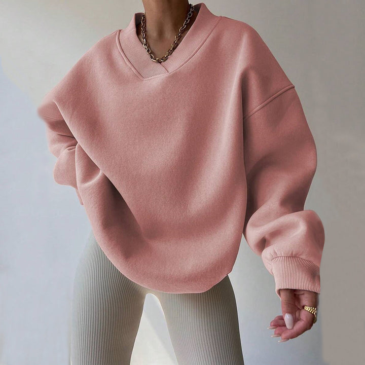 Women's Oversized V-Neck Sweatshirt with Reinforced Ribbed Collar and Extra Wide Cut Mune Fashion