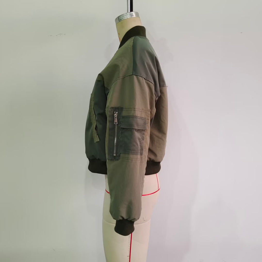 Women’s short-cut utility bomber with patch details, practical chest pockets and sleeve zipper Mune Fashion