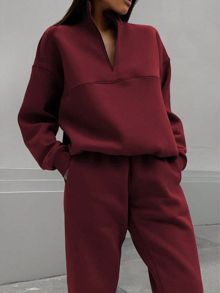 Women’s Oversize Half-Zip Sweatshirt with Stand-Up Collar and Soft Jogging Pants Mune Fashion