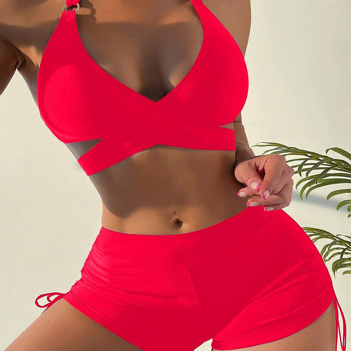 Women's Sporty Bikini with Crossed Top and Mune Fashion Shorts