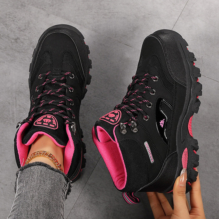Women's High-Performance Hiking Boots Mune