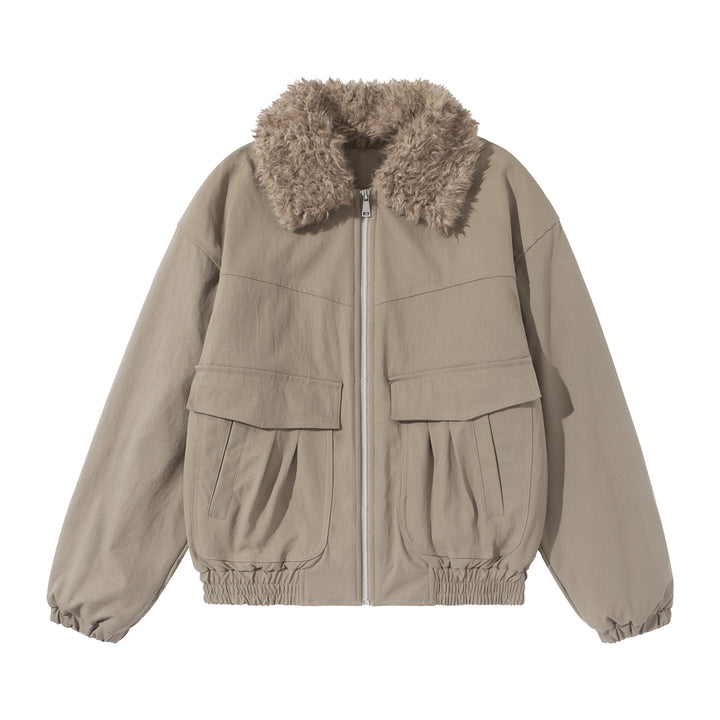 Women's short jacket with voluminous faux fur collar, kangaroo pockets, and elastic hem Mune Fashion