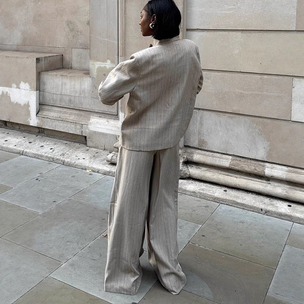 Women's Wide Pinstripe Trousers with Crease and High Waist Mune Fashion
