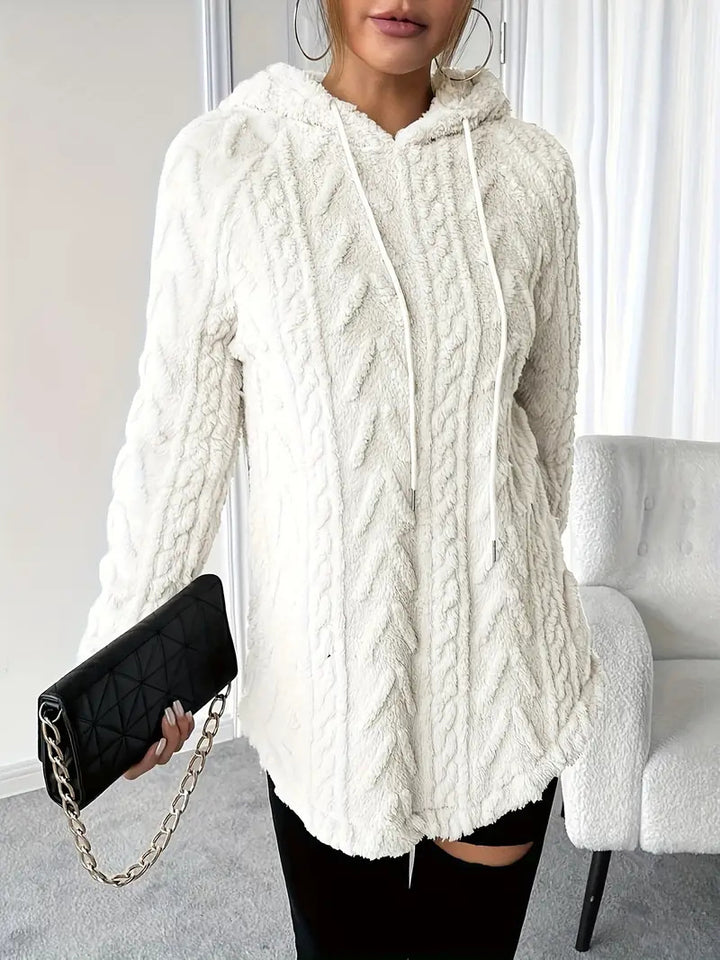 Women's cozy hooded jacket made of teddy fleece with cable pattern and gathered hem Mune Fashion