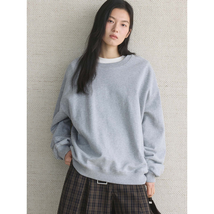 Women's Casual Oversized Sweatshirt with an extra wide cut, dropped shoulder and reinforced round neck Mune Fashion