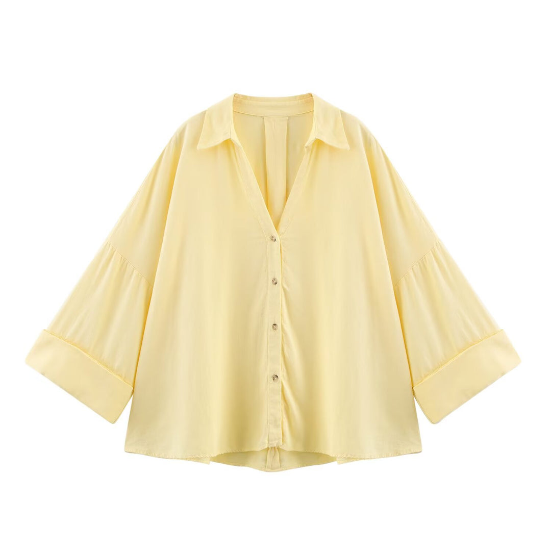 Women Oversize Shirt Blouse with Vertical Stripe Pattern and Extended Back Mune Fashion