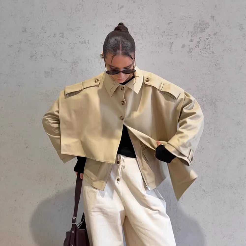Women's short-cut oversized shoulder jacket with epaulettes Mune Fashion
