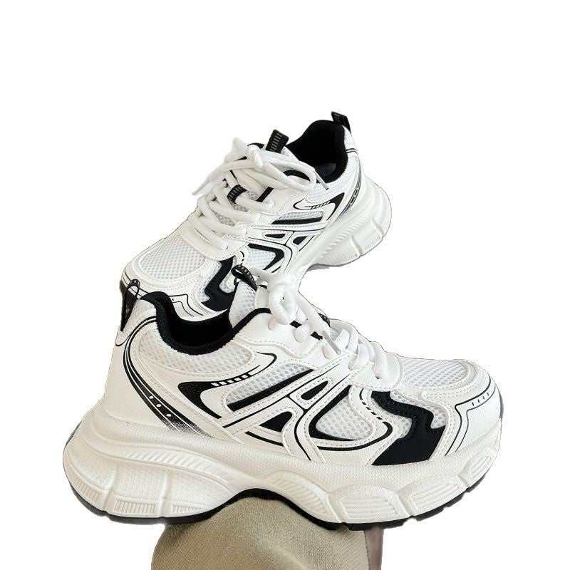 Ladies Comfortable Sports Sneakers with Breathable Mesh Upper and Stable Sole Mune Fashion