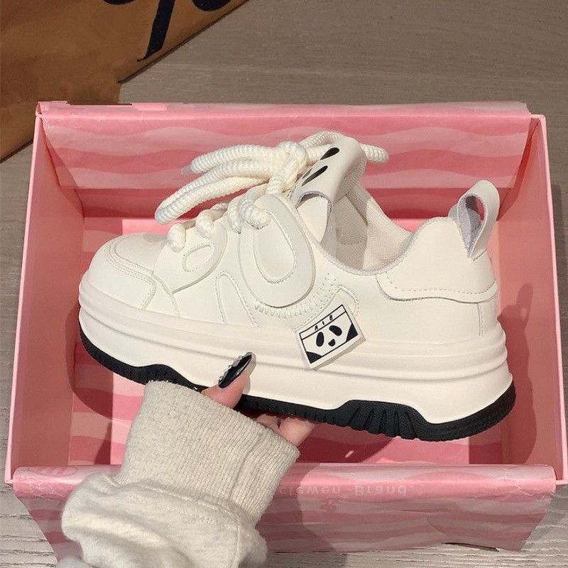 Women's comfortable and stylish sneakers by Mune Fashion