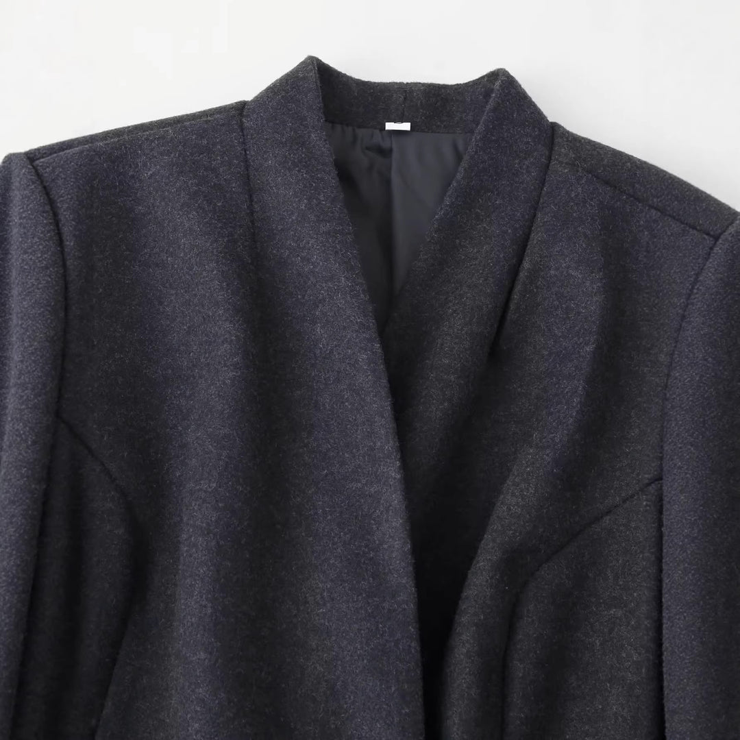 Women's elegant long-cut coat with shawl collar, tailored princess seams, and concealed single-button front Mune Fashion