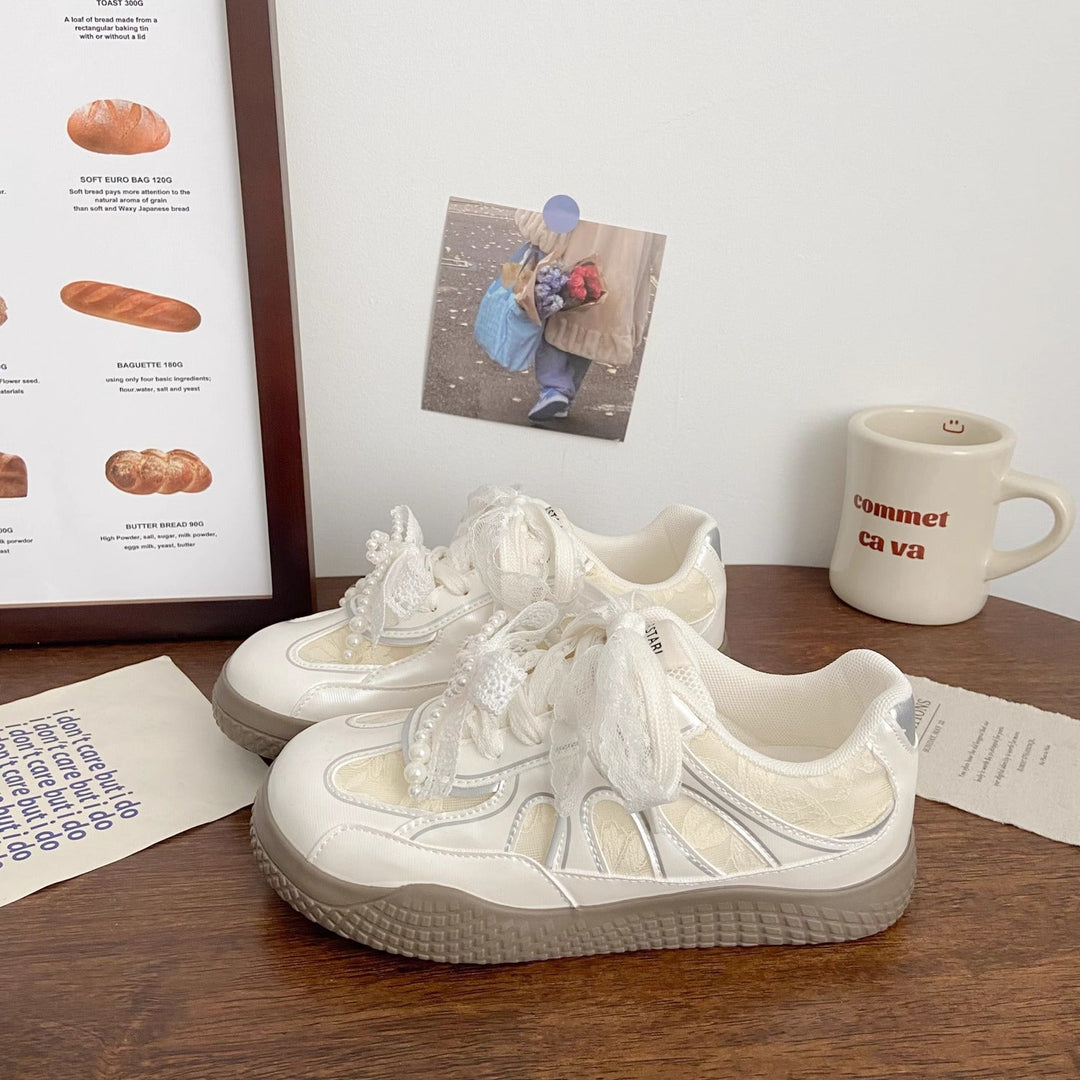 Women's sneakers with comfortable fit and elegant details Mune Fashion