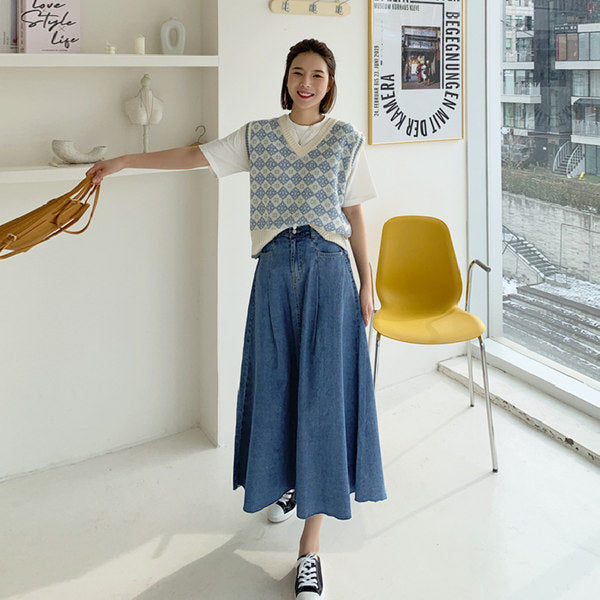 Women's Long Jeans Culotte Skirt with High Waist, Boxy A-Line Silhouette and Side Pockets Mune Fashion