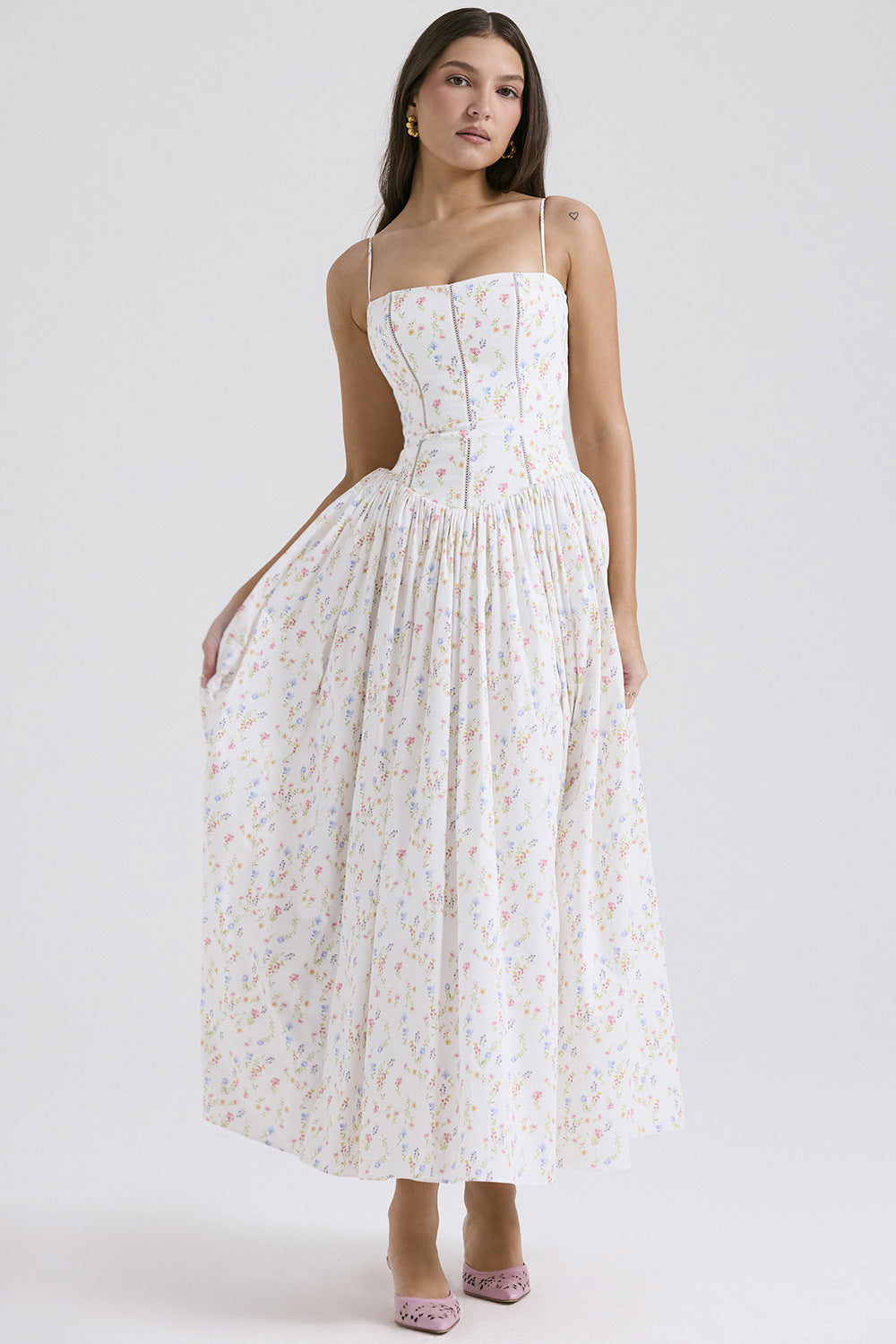 Women's tailored corset dress with spaghetti straps and voluminous circle skirt Mune Fashion