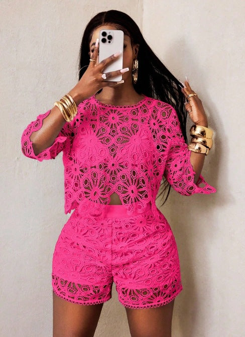 Women's crocheted two-piece set with crop top and high-waisted shorts Mune Fashion
