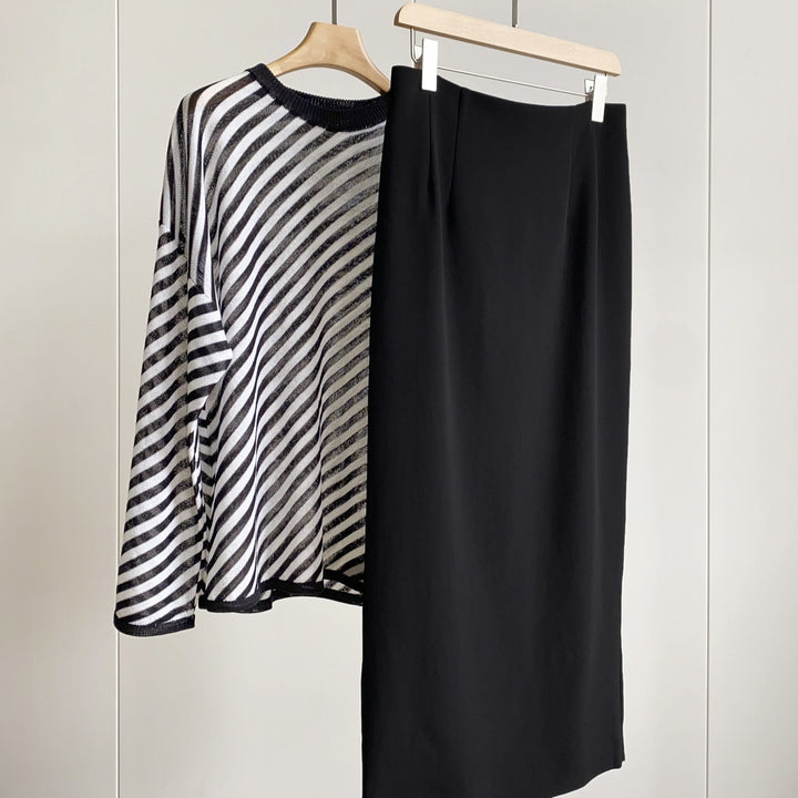 Women Elegant Maxi Skirt made of high-quality flowing material Mune Fashion
