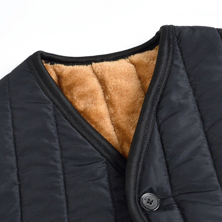 Men's quilted vest with cozy teddy fleece inner side, buttoned front and patch pockets Mune Fashion