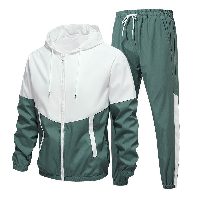 Men's Two-Piece Training Set with Hooded Windbreaker and Tapered Jogging Pants Mune Fashion