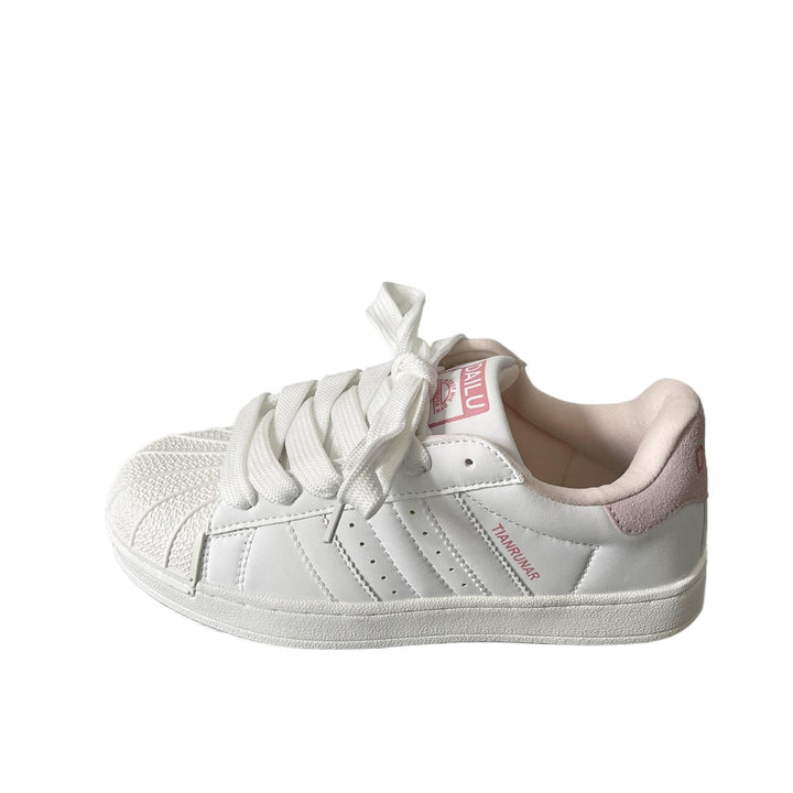 Unisex Lace-Up Sneakers with Comfortable Cushioning Mune Fashion