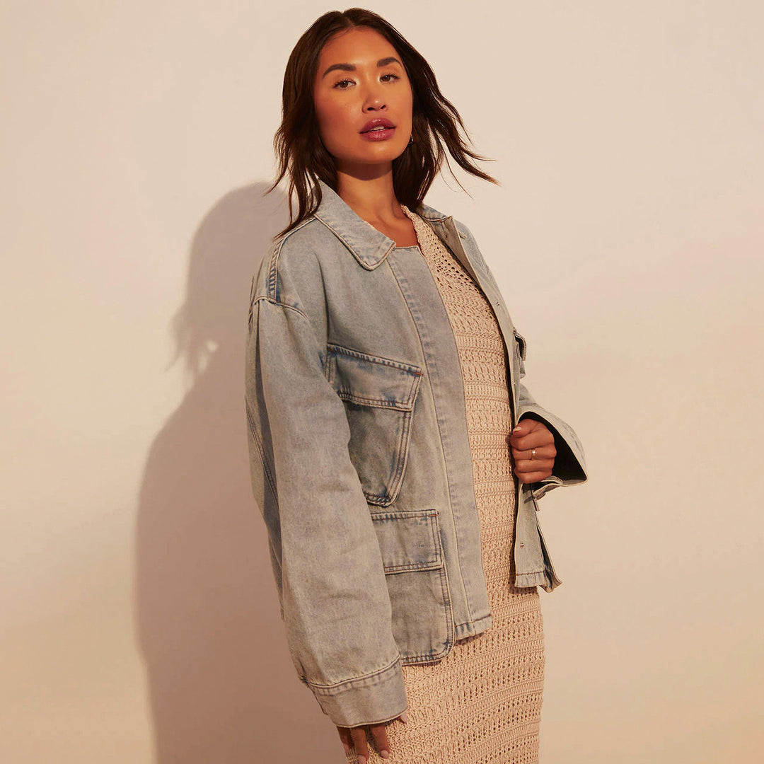 Women Oversize Utility Denim Jacket with Large Flap Pockets and Button-Down Front Mune Fashion