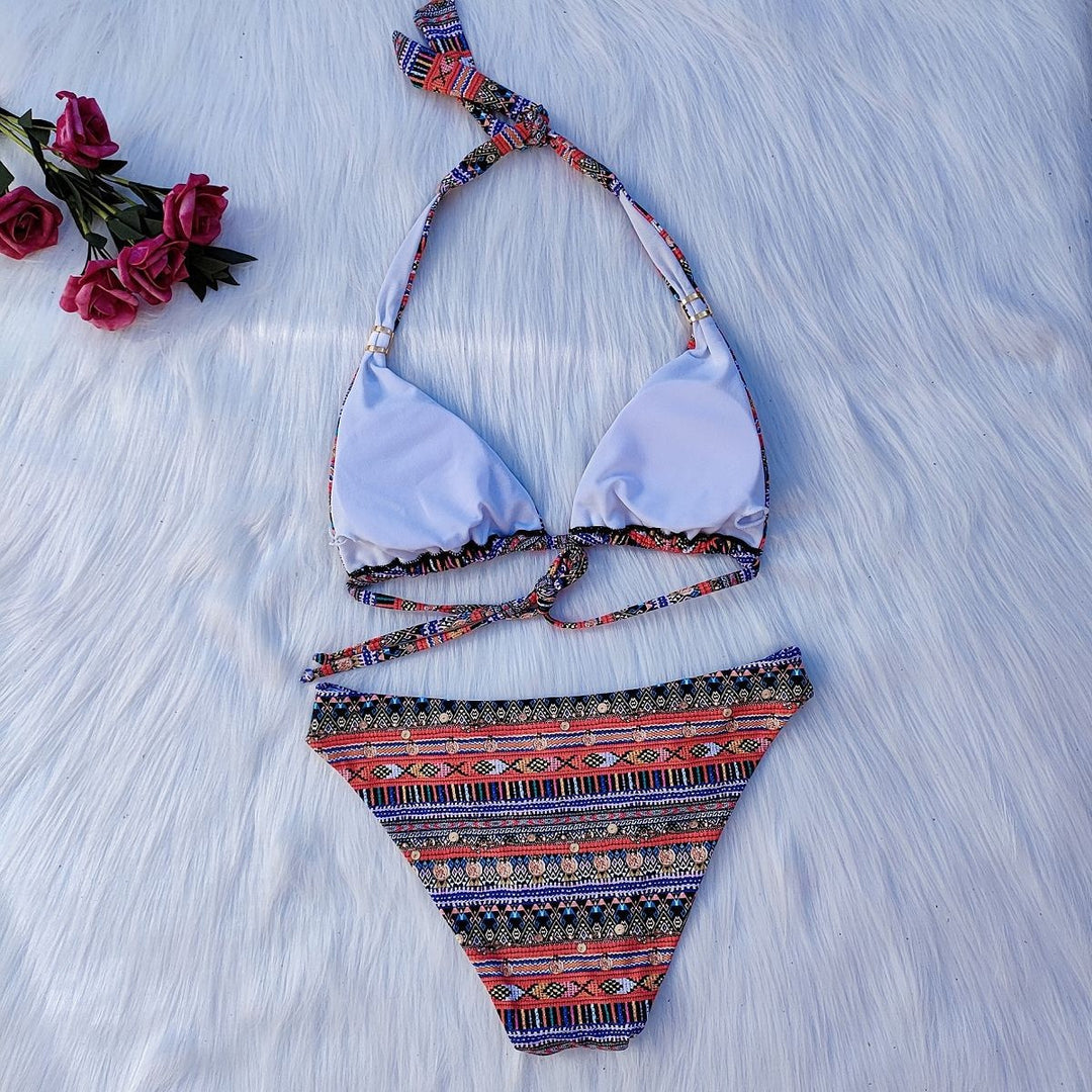 Women's triangle bikini with playful ethnic pattern Mune Fashion
