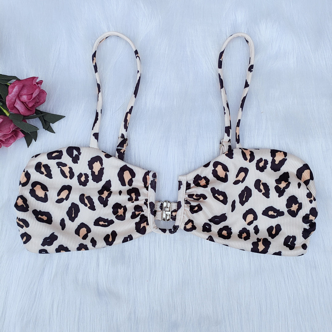 Ladies Bikini set with elegant leopard pattern and textured surface design Mune Fashion