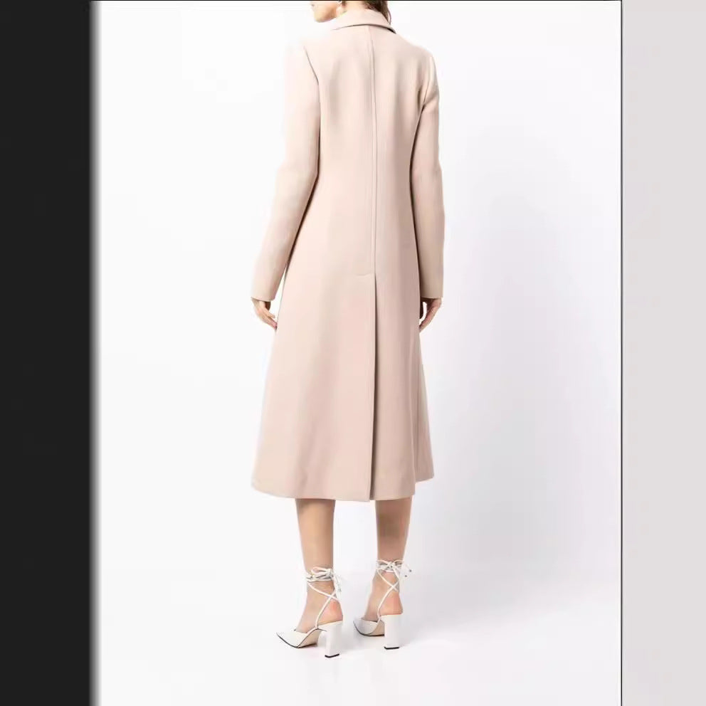 Women Tailored Double-Breasted Wool Blend Coat with Delicate Decorative Buttons and Flap Pockets Mune Fashion
