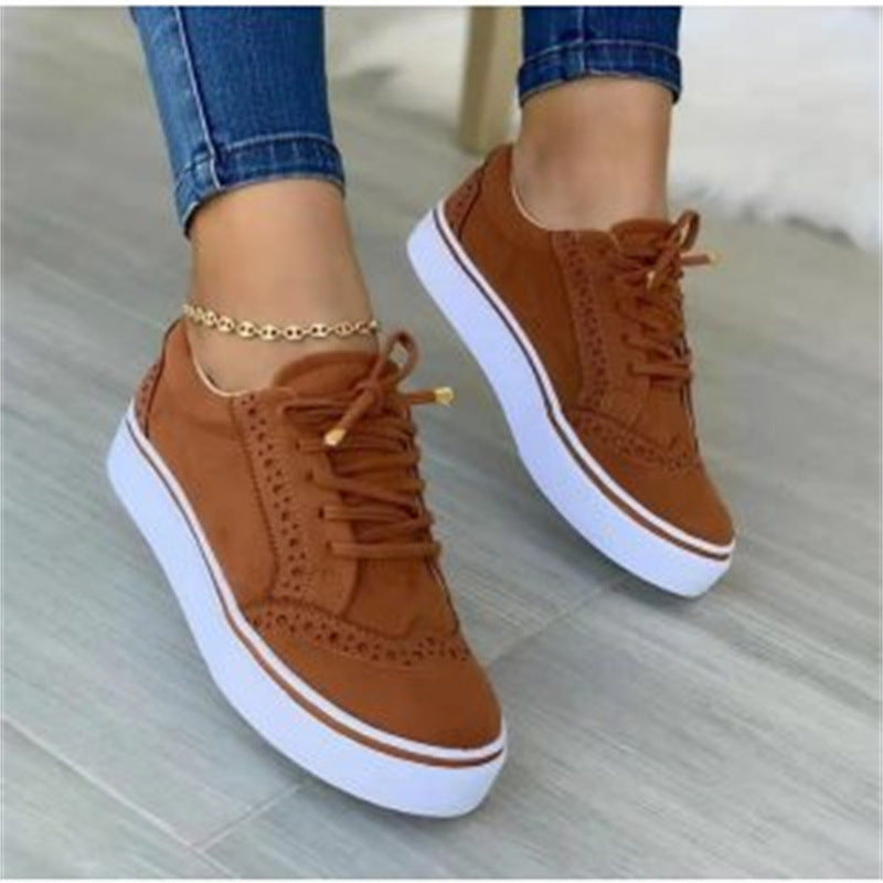 Damen Schnürer-Plateau-Sneaker im Brogue-Stil mit Komfortfußbett Mune Fashion