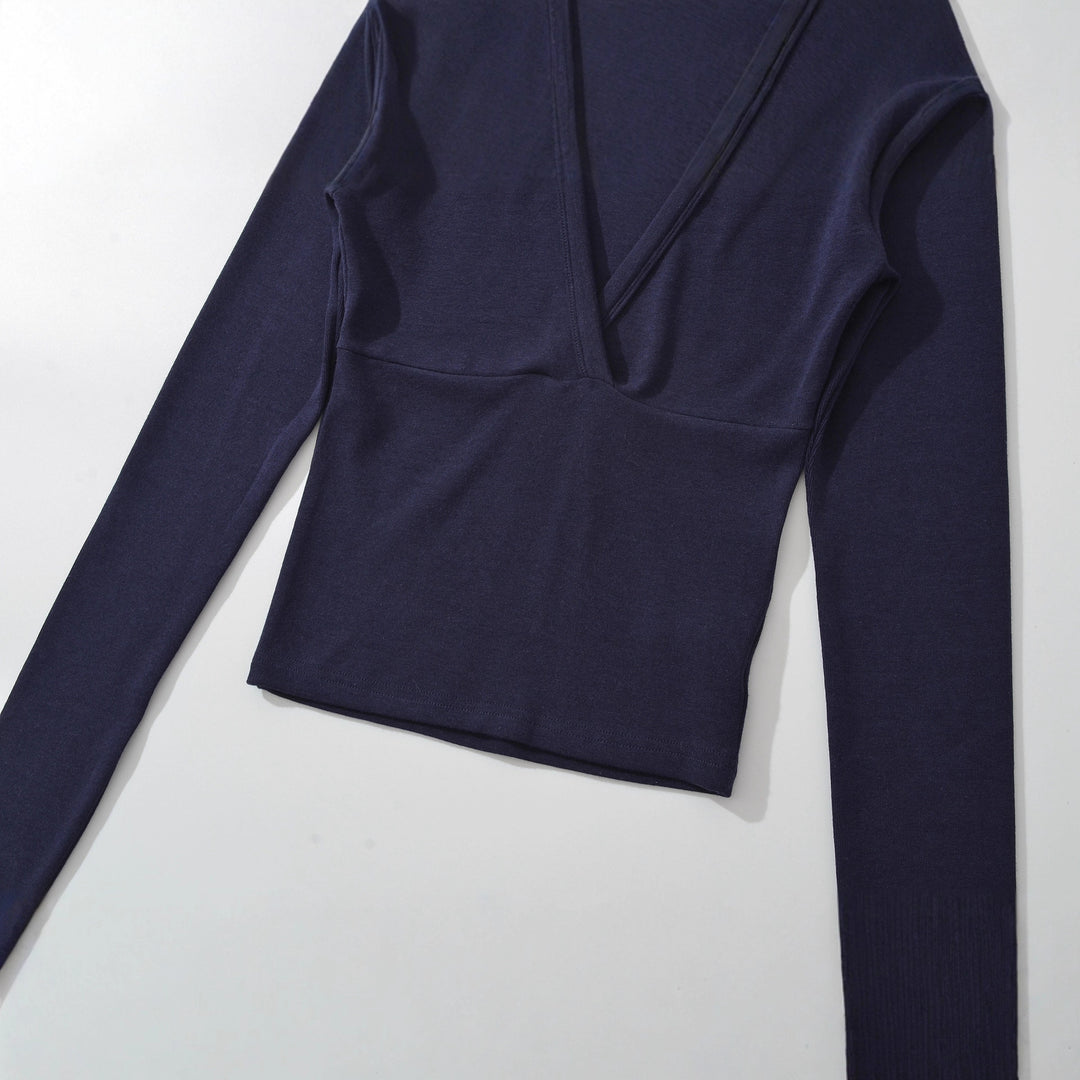 Women's wrap shirt with V-neck and fitted dividing seam Mune Fashion