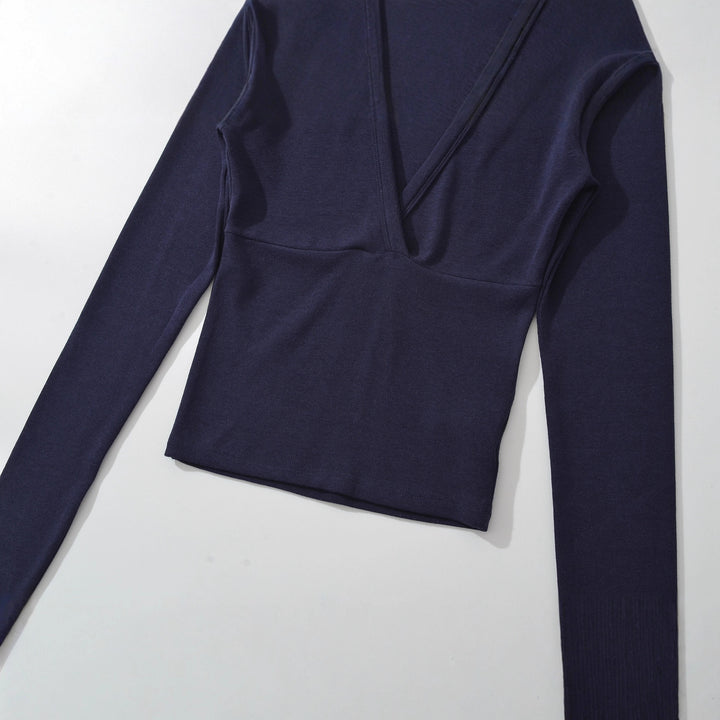 Women's wrap shirt with V-neck and fitted dividing seam Mune Fashion