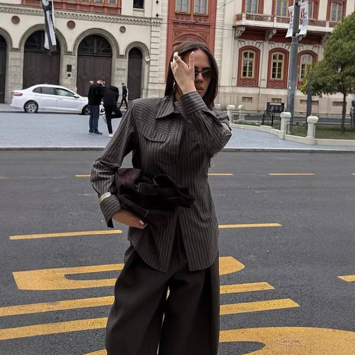 Women's Tailored Striped Shirt Blouse with Breast Pockets and Extended Hem Mune Fashion