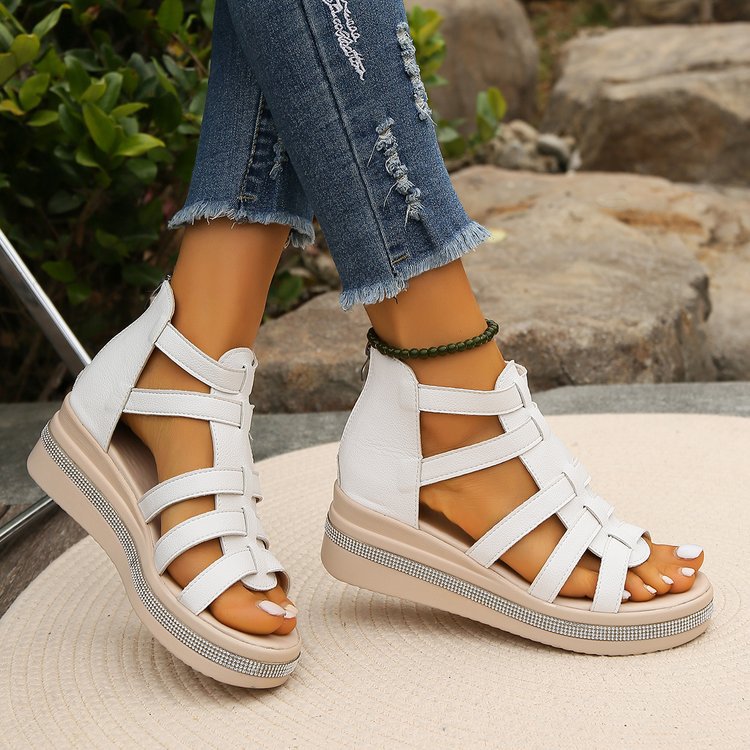 Damen Keil-Sandalen mit Gladiator-Riemen, Reißverschluss und gepolstertem Plateau Mune Fashion