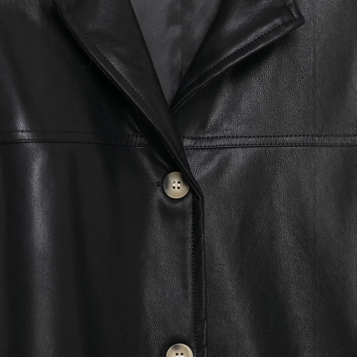 Women's A-line coat in vegan smooth leather look with shirt collar and continuous button placket Mune Fashion